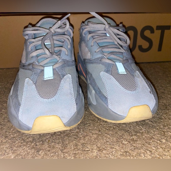 2019 YEEZY BOOST 700 INERTIA - Picture 6 of 9